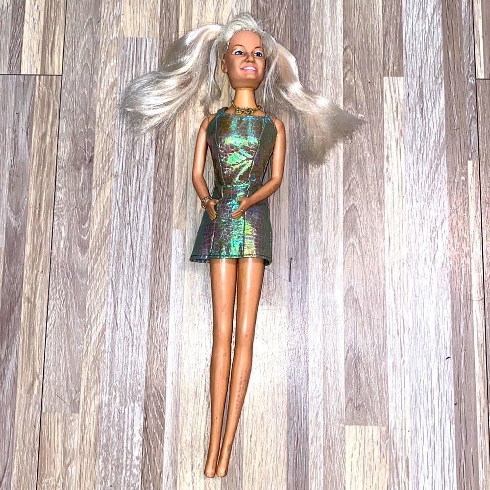 Spice girls baby spice doll vintage Barbie doll music band doll y2k 90s style